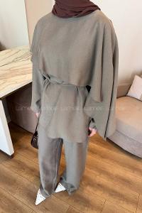 Mink Crew Neck Long Arm Tensel Regular Trousers Comfortable Suit