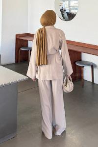 Lamelif Pile Detaylı Pantolonlu Takım Taş Rengi