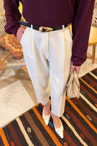 Lamelif Kemer Detaylı Havuç Pantolon Beyaz