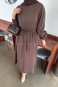 Lamelif Bağlama Detaylı Mevlana Elbise Koyu Kahverengi