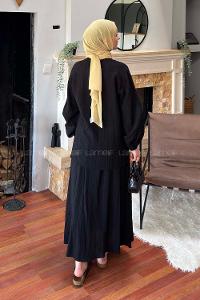 Black Crew Neck Long Arm Viscose Fabric Flare Suit