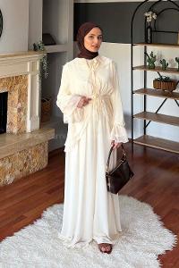 Lamelif Volan Detaylı Şifon Pantolonlu Takım Krem