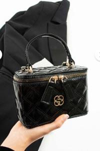 Lamelif Nakış Detaylı Kutu Model El & Omuz Çantası Kadın Rugan Siyah