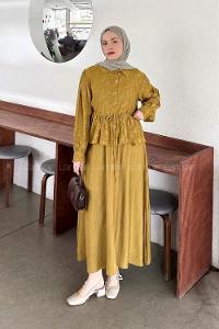 Lamelif Bağlama Detaylı Desenli Tesettür Takım Yağ Yeşili