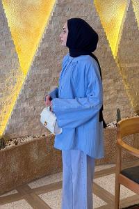 Lamelif Çizgi Detaylı Oversize Tesettür Gömlek Bebe Mavisi