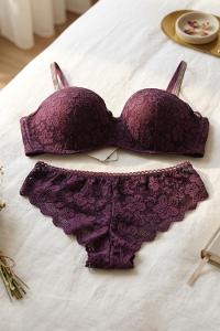 Lamelif Çıkarılabilir Askılı Lotus Takım