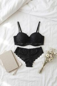 Lamelif Çıkarılabilir Askılı Lotus Takım