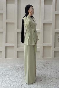 Plum Green Crew Neck Long Arm Crepe Fabric Regular Trousers Comfortable Suit