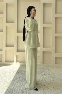 Mint Green Crew Neck Long Arm Sandy Fabric Regular Trousers Comfortable Suit