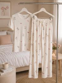 Lamelif Kadın Kiraz DesenLİ  Cares Kumaş Pijama Takımı