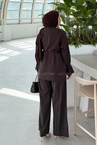 Bitter Brown Crew Neck Long Arm Sandy Fabric Regular Trousers Comfortable Suit