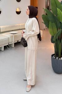 Cream Crew Neck Long Arm Sandy Fabric Regular Trousers Comfortable Suit