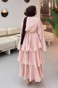 Lamelif Kat Detaylı Dantel İşlemeli Krinkıl Elbise Pembe