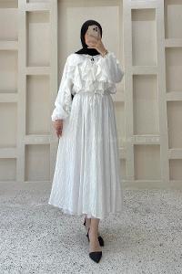 White Crew Neck Long Arm Ayrobin Skirt Suit