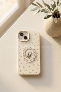 Lamelif iPhone13-14 Vision Trend Dantel Çerçeveli Nakış İşlemeli  Detaylı Kılıf