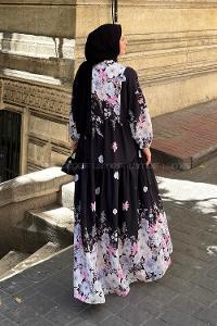Lamelif Çiçek Detaylı Elbise Siyah