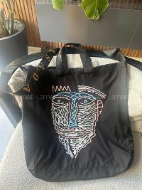 Lamelif Özel Nakış Modern Soyut Yüz Desenli Tote Bag Çanta