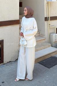 White Crew Neck Long Arm Modal Cupra Regular Trousers Comfortable Suit