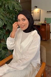 Lamelif Bloom Desen Ayrobin Floş Jakar Eşarp Siyah