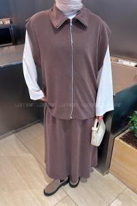 Brown With Milk Shirt Collar Sleeveless Arm With Zipper Pleated Suit