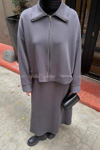 Anthracite Zippered Neck Long Arm With Zipper Pleated Suit