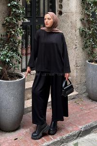 Black Zippered Neck Long Arm With Zipper Pleated Suit