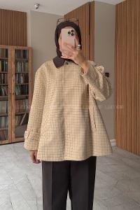 Beige Shirt Collar Long Arm Polyester Jacket