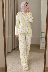 Lamelif Fiyonk Detaylı Ananas Desenli Kaşkorse Pijama Takımı