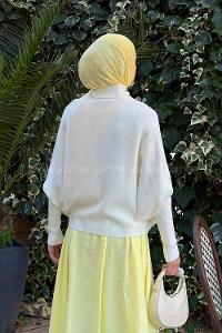 Ecru Turtle Neck Long Arm Jumper
