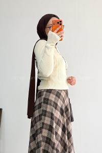 Ecru Neckband Long Arm Jumper