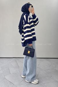 Navy Blue Crew Neck Long Arm Jumper
