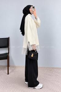 Ecru Mock Turtle Neck Long Arm Jumper