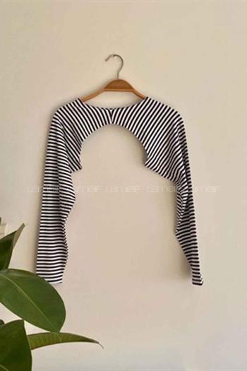 Black Medium Crew Neck Long Arm Unprinted Oversleeve