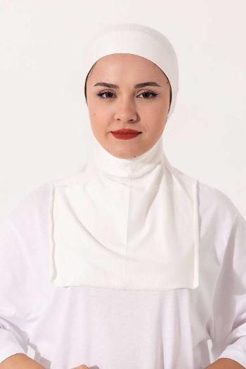Cream Combed Fabric Straight Shawl