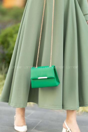 Lamelif Omuz Zincir Askılı Kapaklı Çanta Yeşil