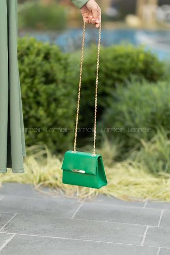 Lamelif Omuz Zincir Askılı Kapaklı Çanta Yeşil