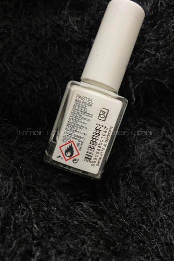 White Nail Varnish