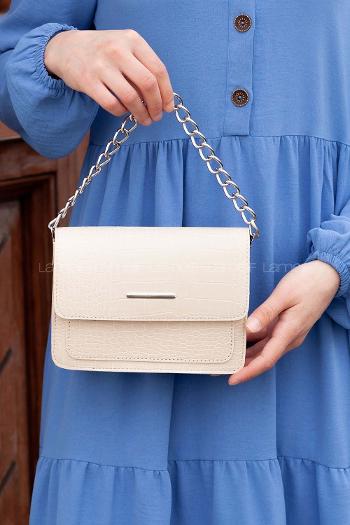 Lamelif Orse Model Aksesuarlı Çanta Krem