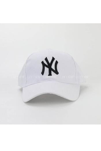 Lamelif NY Nakışlı Beyaz Şapka