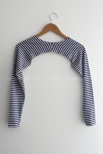 Blue Medium Crew Neck Long Arm Unprinted Oversleeve