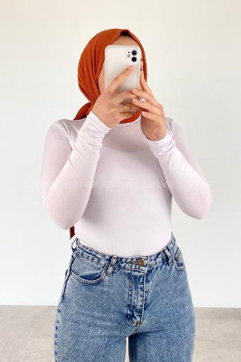 Lamelif Yarım Balıkçı Yaka Düz Renk Body Beyaz
