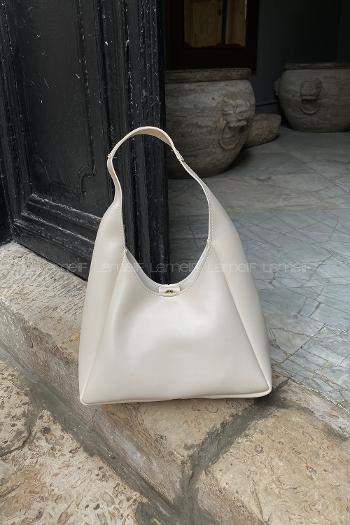 Lamelif Omuz Askılı Deri Görünümlü Kadın Çanta Krem