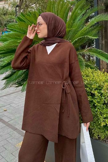 Brown Scarf Neck Knitwear Regular Trousers Comfortable Suit