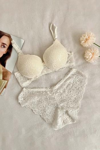 Lamelif Dantelli Destekli Sütyen Takım Ekru Renk