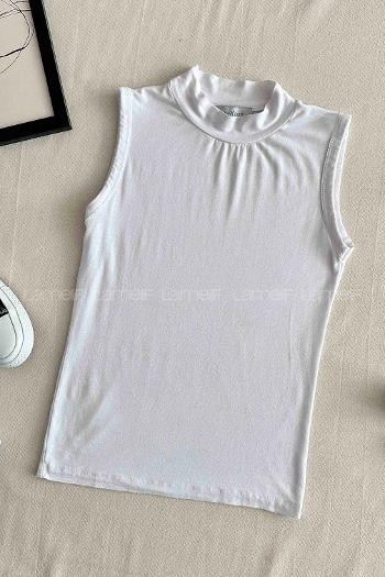 White Crew Neck Zero Arm Combed Fabric Body