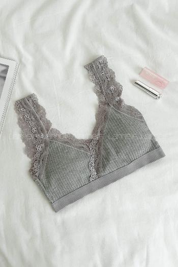 Lamelif Dantel Askılı Pedli Sporcu Sütyen