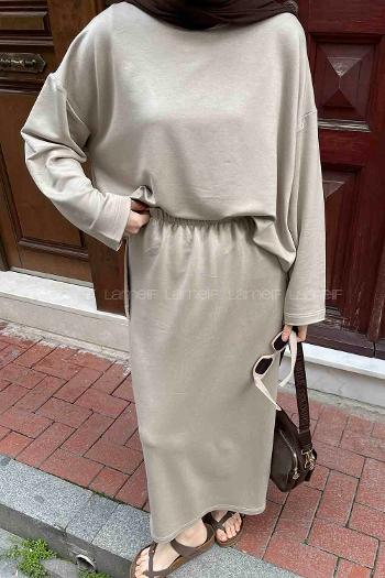 Lamelif Kristal Etekli Tesettür Takım Bej