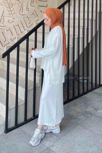 Lamelif Kristal Etekli Tesettür Takım Beyaz