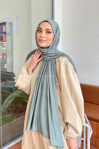 Plum Green Combed Fabric Straight Shawl