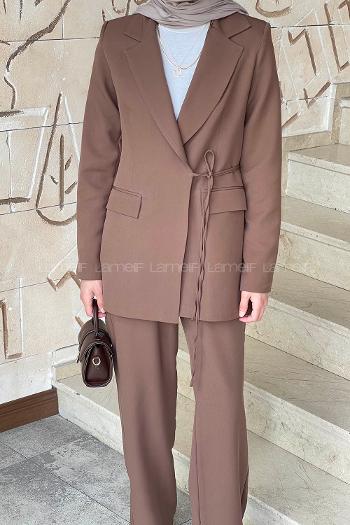 Lamelif Bağlama Detaylı Ceket Takım Kahverengi